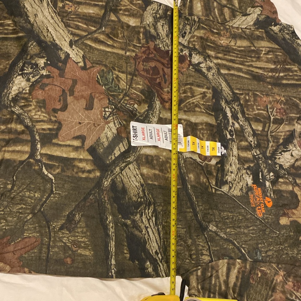 COPY - NWT- Mens Mossy Oak T-Shirt, Size XL & Sublimated Crew Support Socks,Siz… - Picture 8 of 9